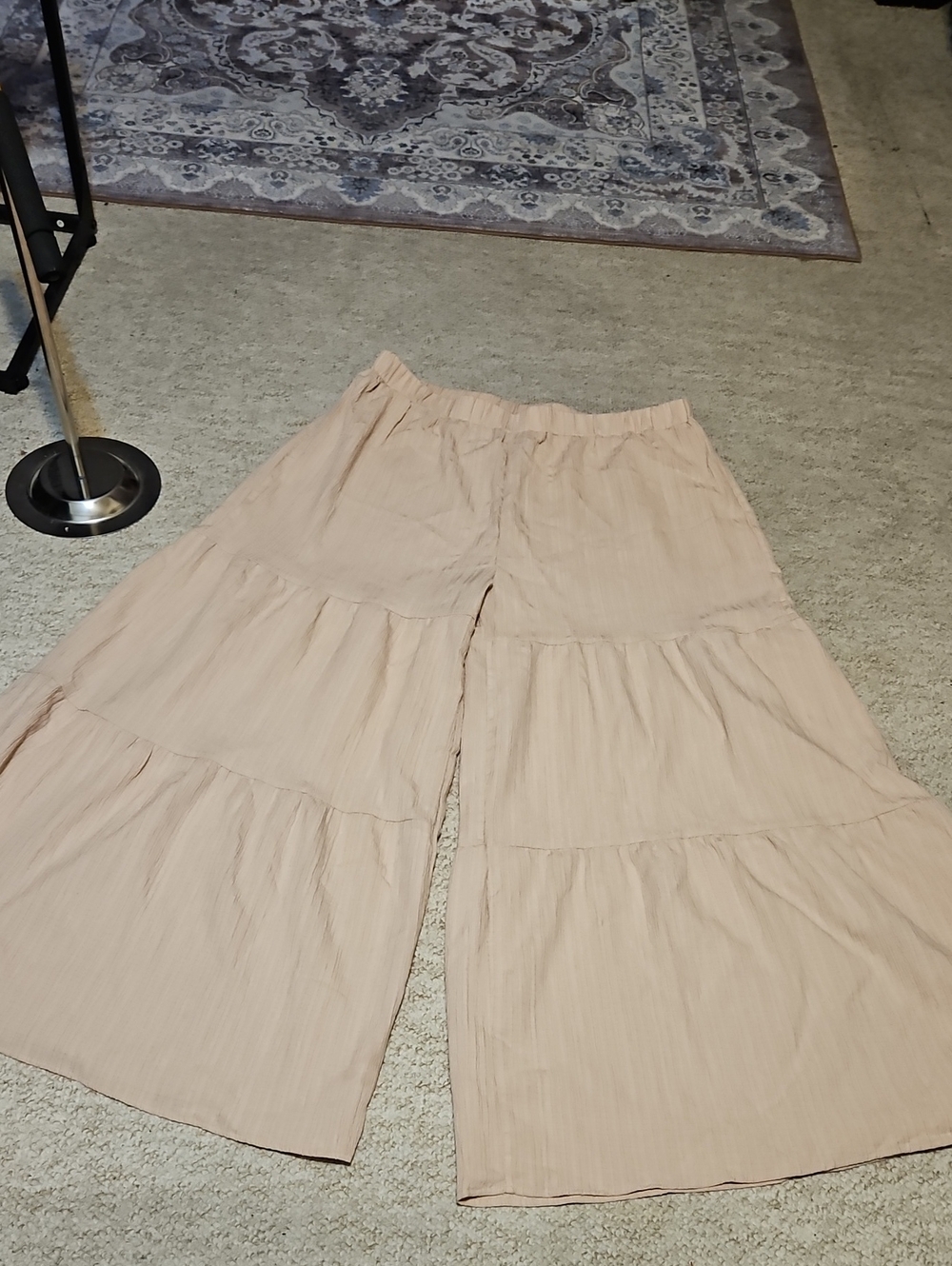 SHEIN Beige Tiered Wide-Leg Palazzo Pants